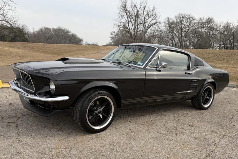 1967 Ford Mustang 1967-1968 sold for $53,000