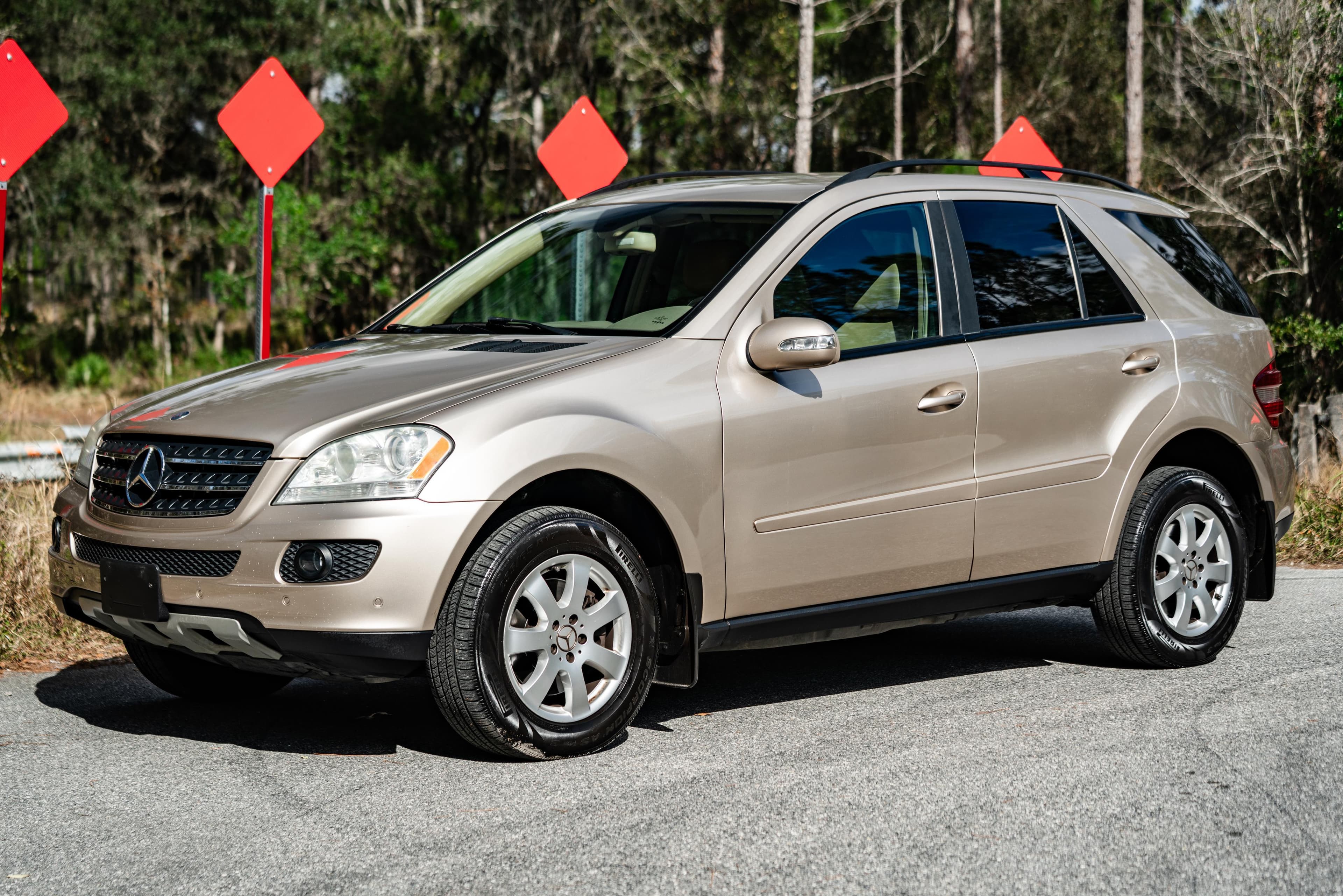 2007 Mercedes-Benz ML-Class sold for $7,600