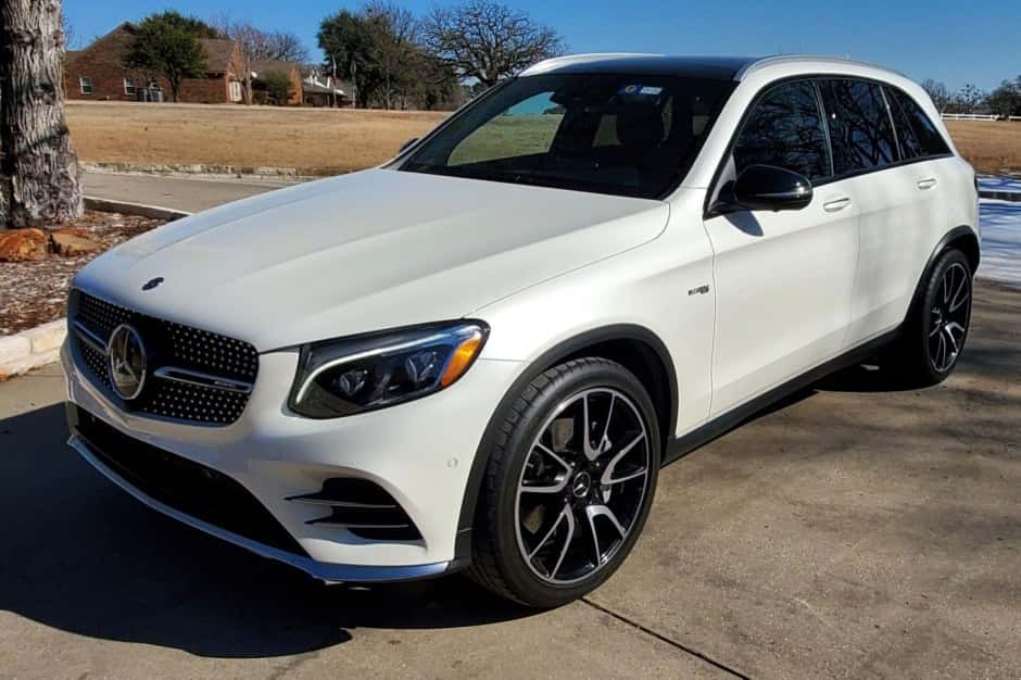 2018 Mercedes-Benz X253 & C253 GLC-Class sold for $32,500