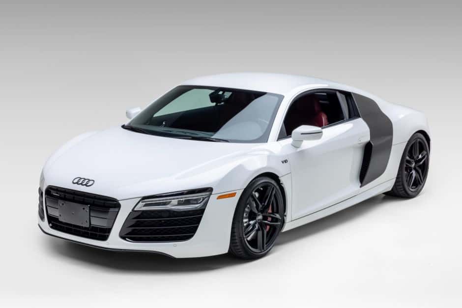 2014 Audi R8 V10 (Type 42) sold for $187,000