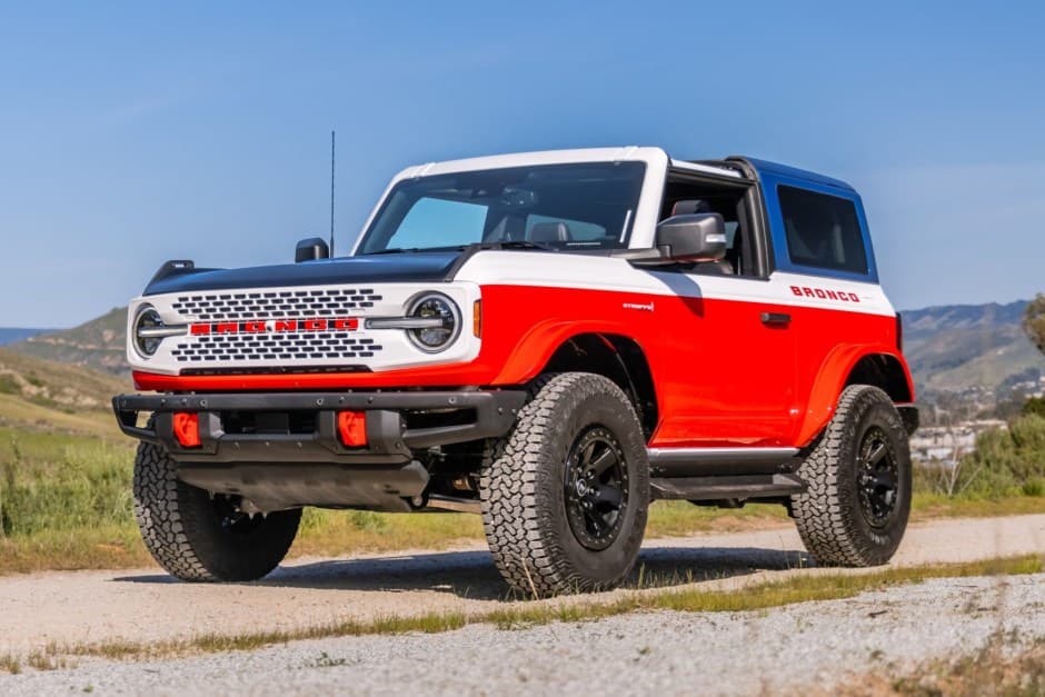 2025 Ford Bronco U725 sold for $55,500
