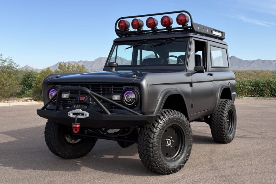 1971 Ford Bronco U13/U14/U15 1966-1977 sold for $73,000