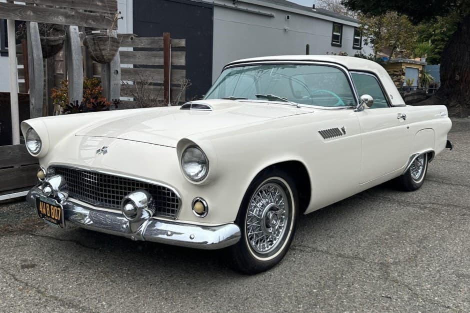 1955 Ford Thunderbird (1955-1957) sold for $23,500