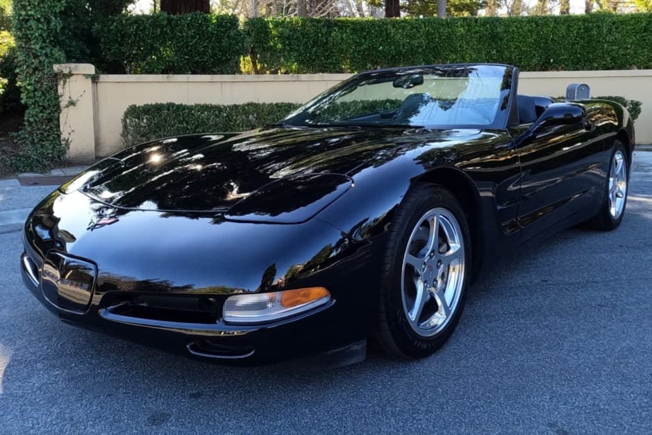 2001 Chevrolet Corvette C5 Convertible sold for $21,200