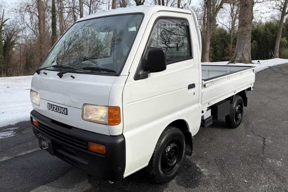 1997 Suzuki Carry sold for $7,800