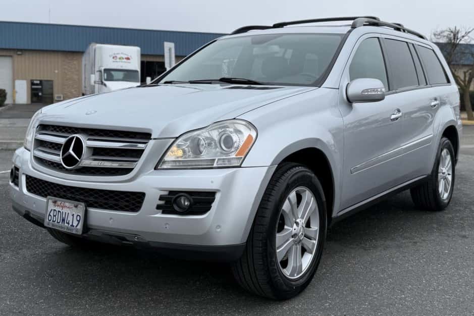 2007 Mercedes-Benz GL & GLS-Class sold for $9,400