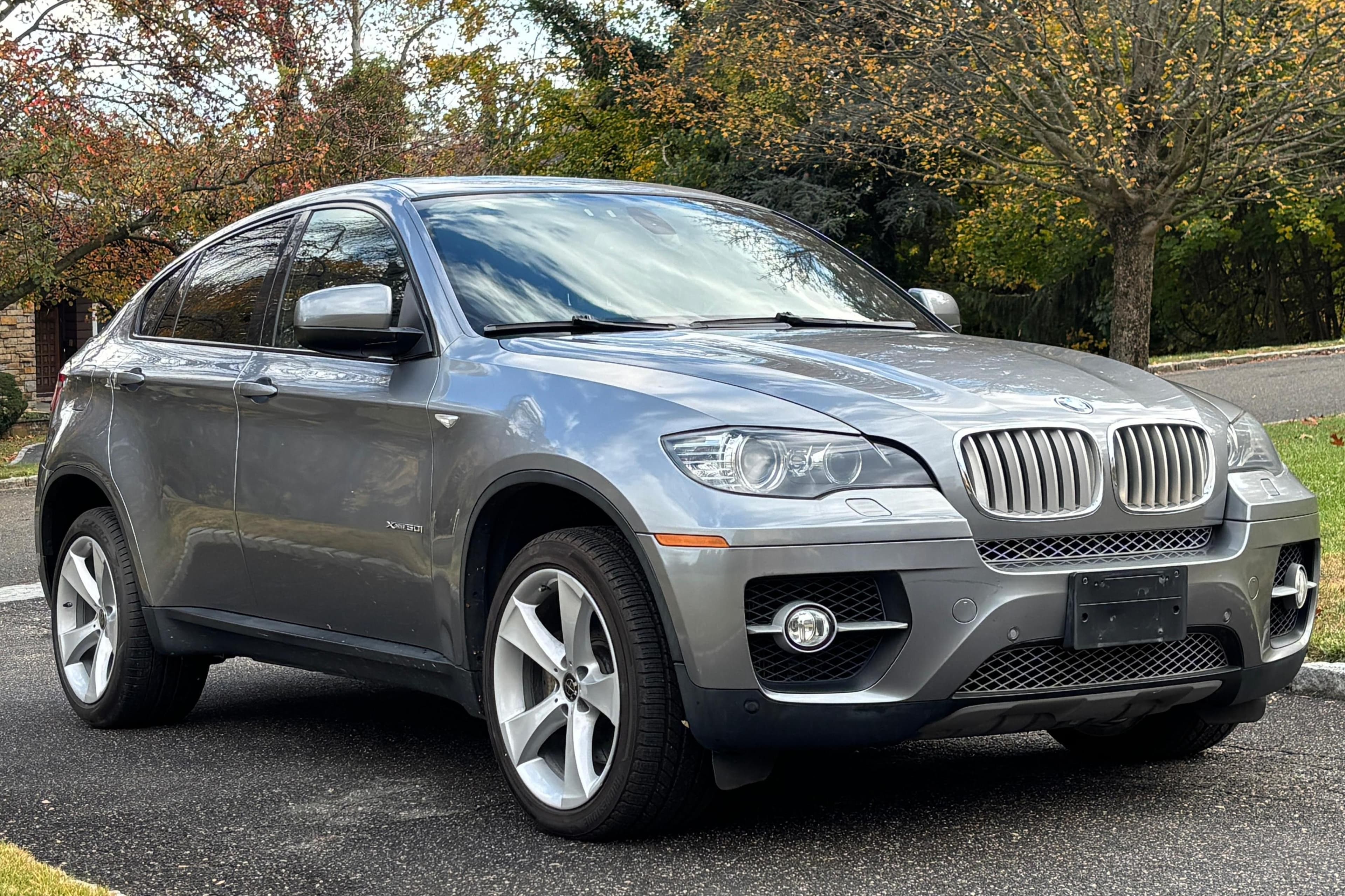 2009 BMW X6 sold for $8,250