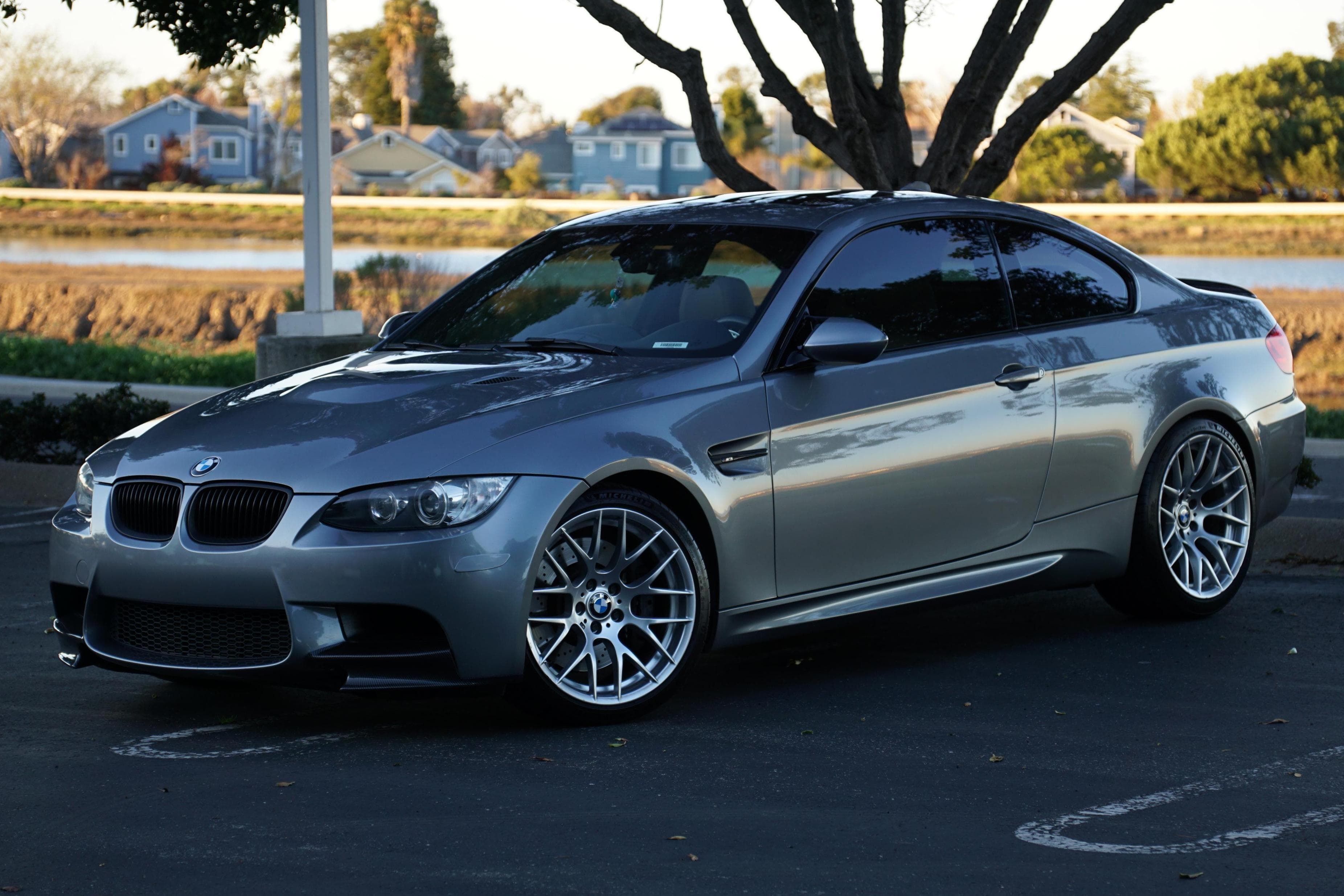 2011 BMW E9X M3 sold for $37,750