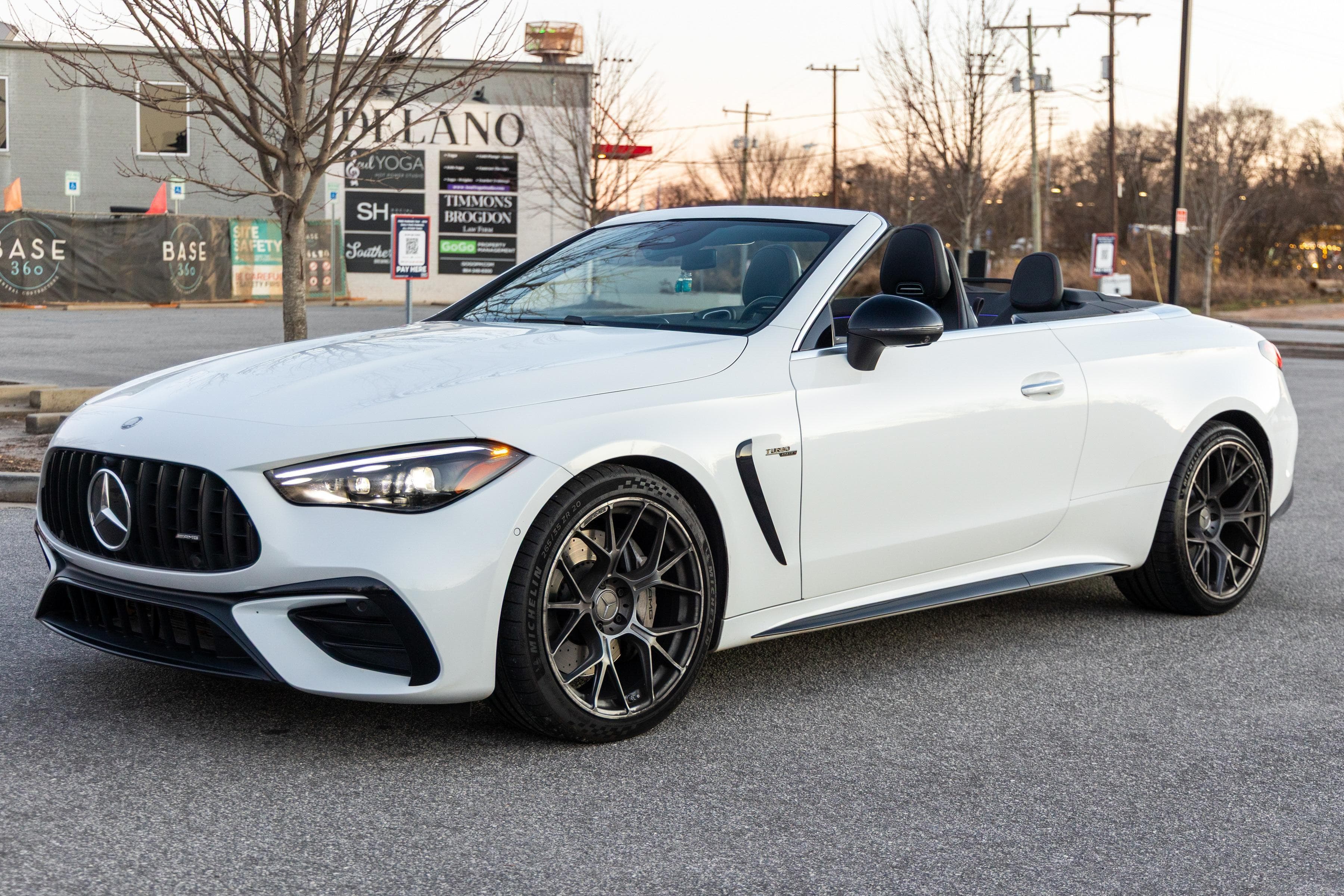 2025 Mercedes-Benz CL AMG sold for $76,000