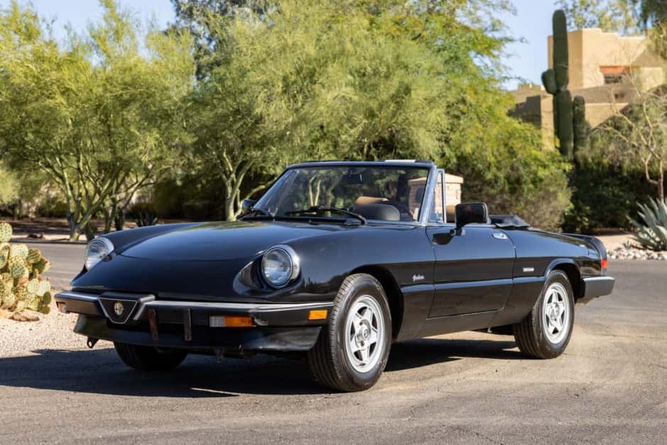 1989 Alfa Romeo 105/115 Spider Series 3 sold for $6,250