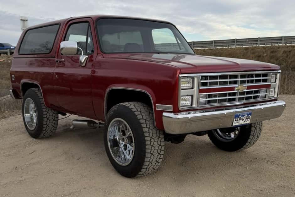 1990 Chevrolet K5 Blazer 1973-1991 sold for $16,250