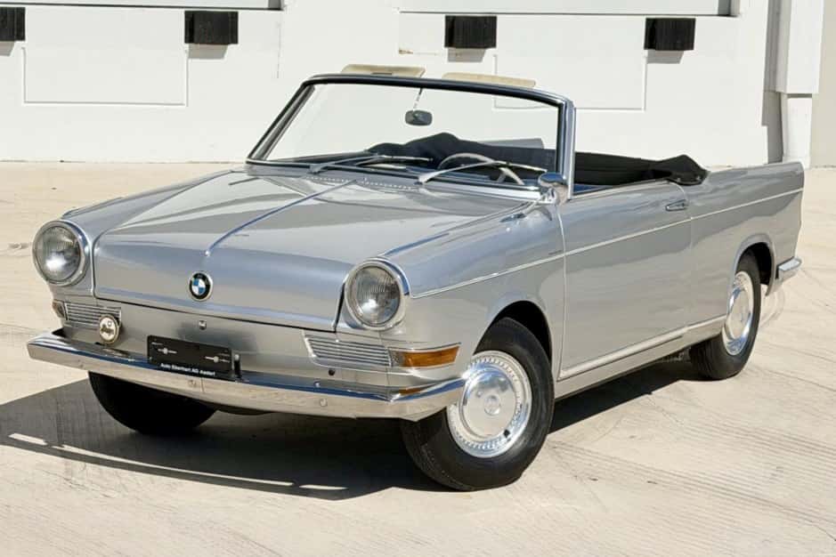 1963 BMW 700 sold for $32,000