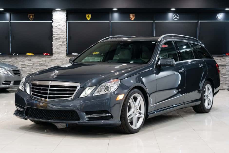 2013 Mercedes-Benz W212 E-Class sold for $34,500
