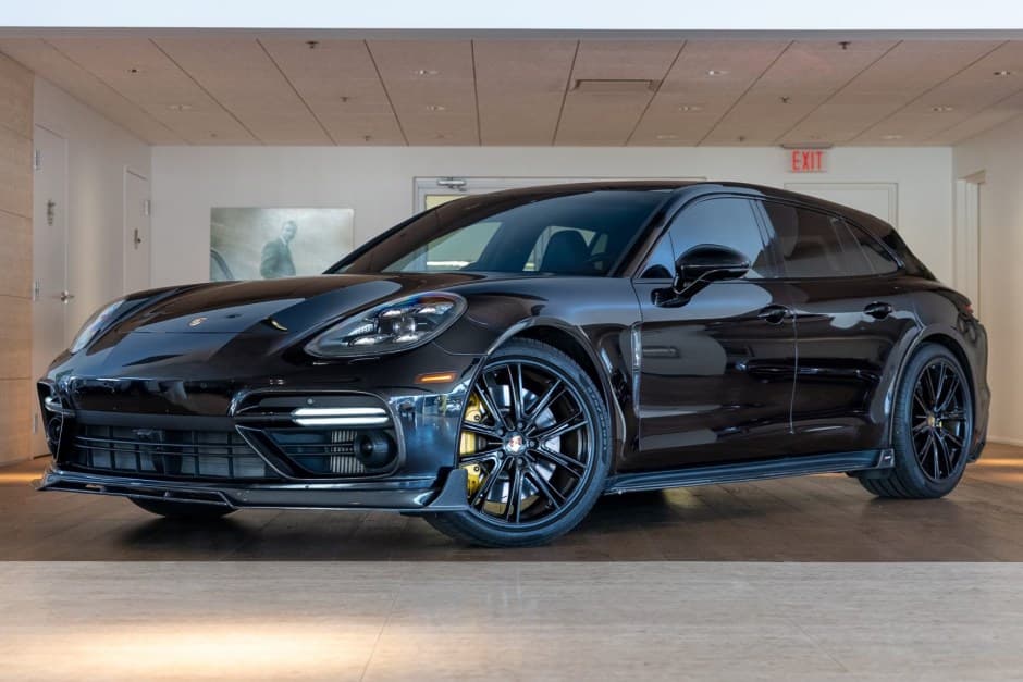 2018 Porsche Panamera sold for $62,500