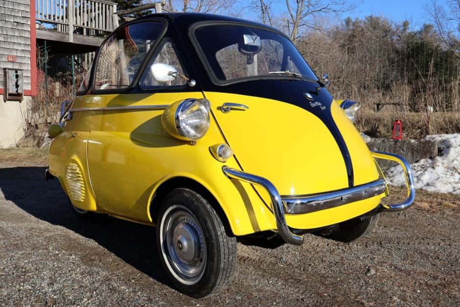 1956 BMW Isetta sold for $22,000