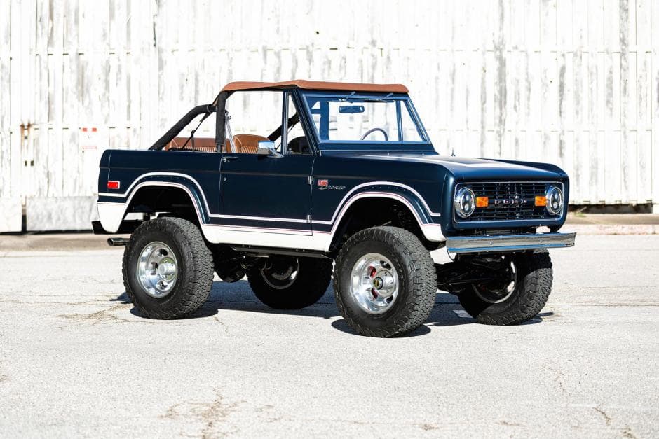 1974 Ford Bronco U13/U14/U15 1966-1977 sold for $125,000