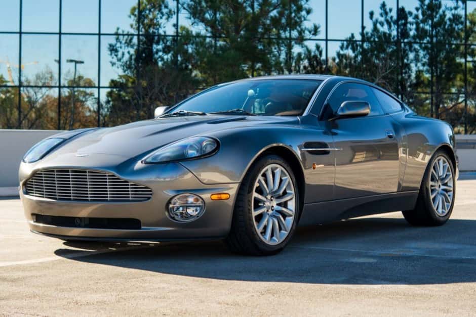 2003 Aston Martin Vanquish sold for $50,500