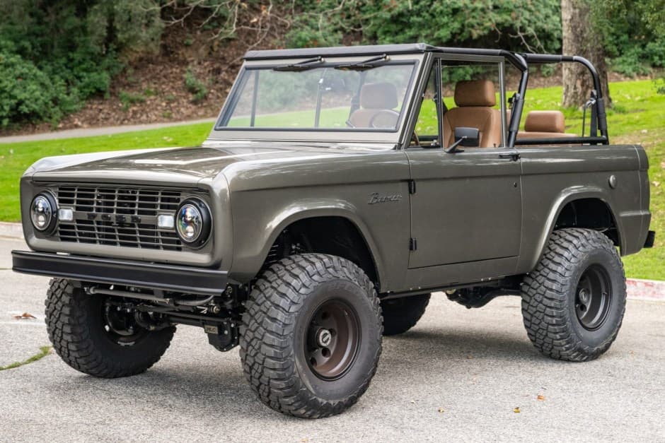 1974 Ford Bronco U13/U14/U15 1966-1977 sold for $160,000