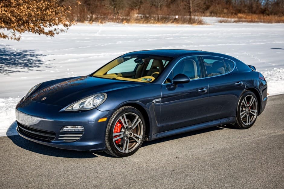 2010 Porsche Panamera sold for $24,250