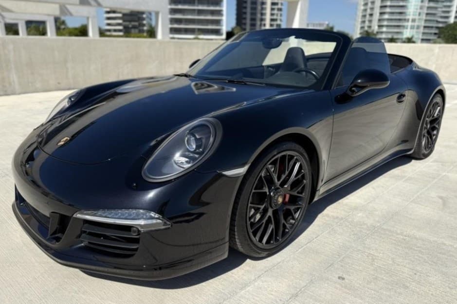 2015 Porsche 991 911 Carrera GTS sold for $104,000