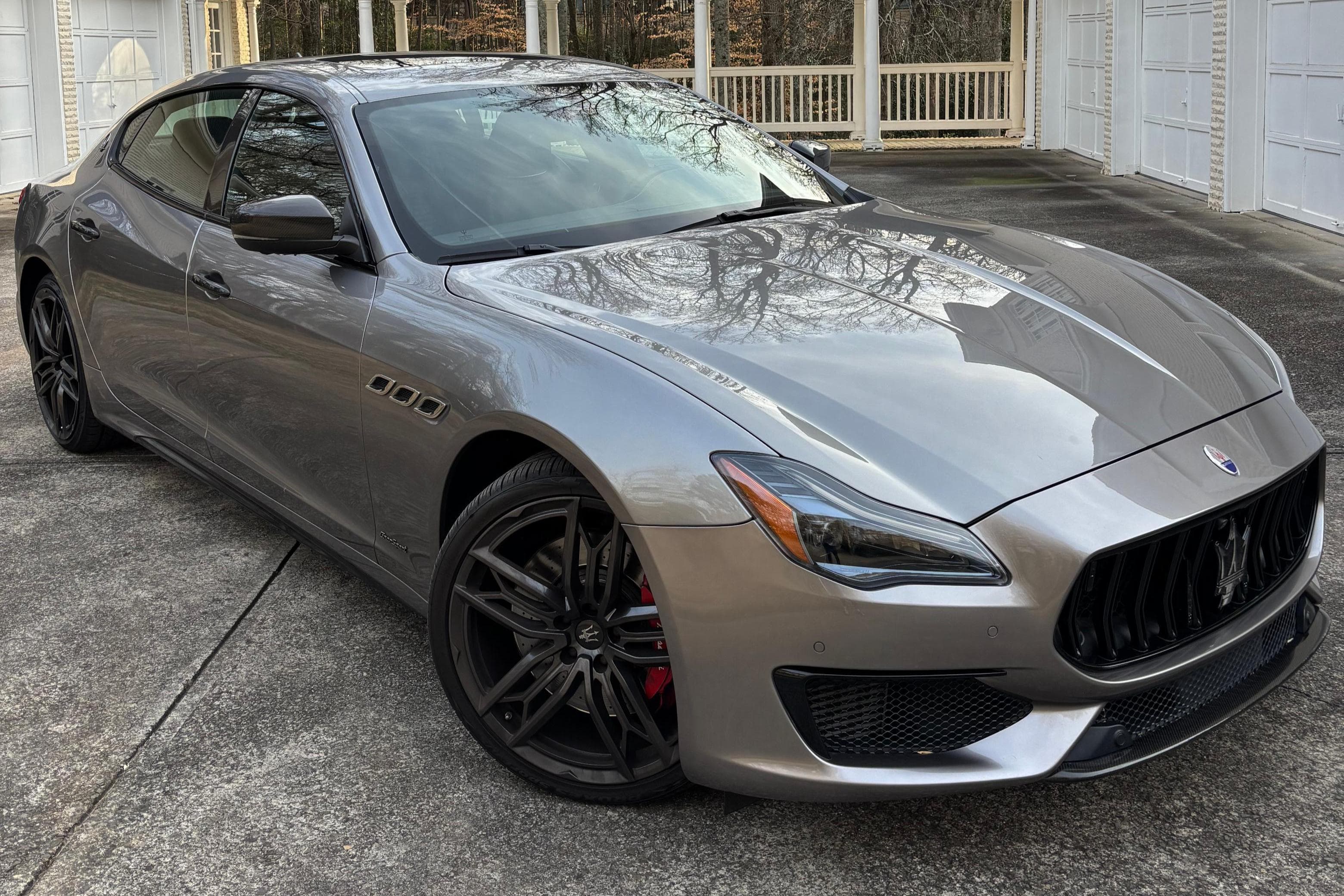 2019 Maserati Quattroporte sold for $37,250