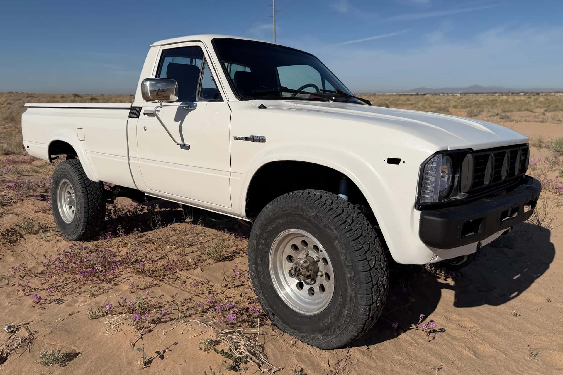 1980 Toyota Pickup sold for $14,000