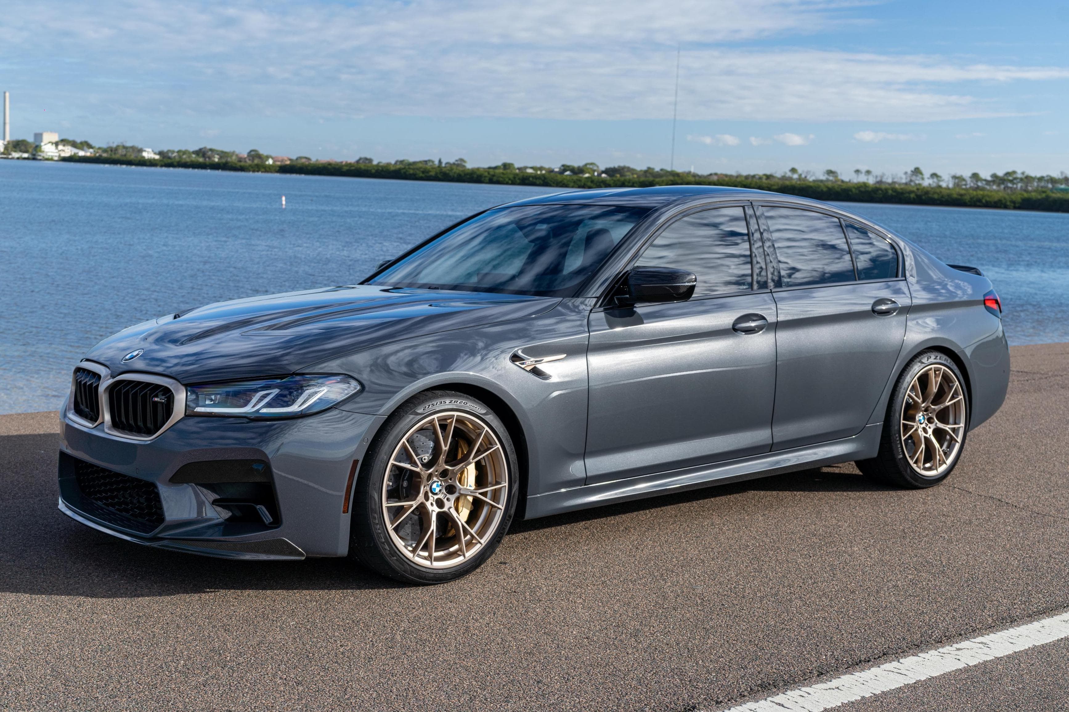 2022 BMW F90 M5 sold for $143,000