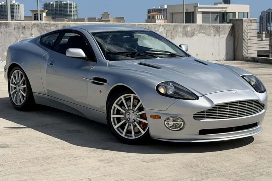 2005 Aston Martin Vanquish sold for $77,500