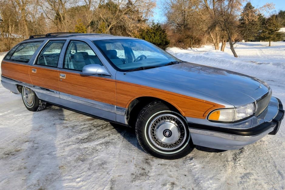 1995 Buick Roadmaster sold for $12,550