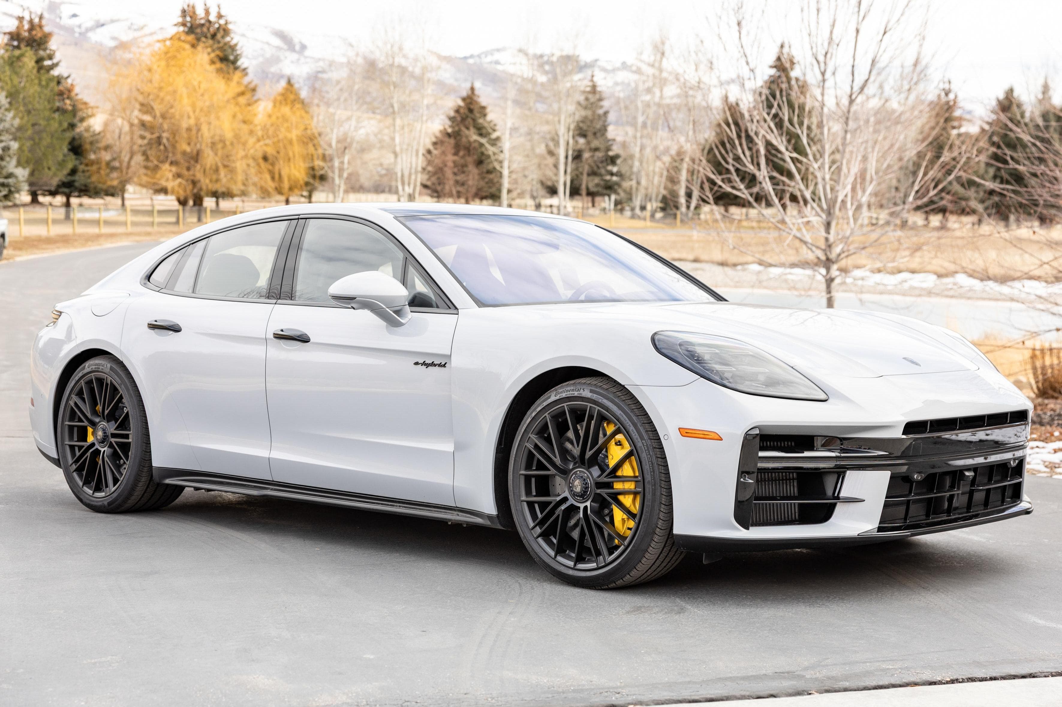 2025 Porsche Panamera sold for $217,000
