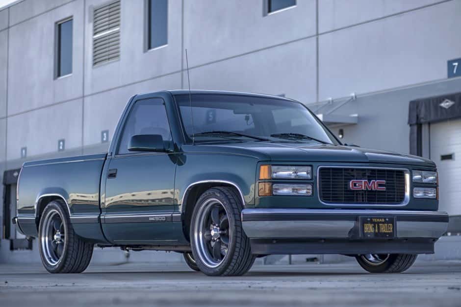 1997 GMC Sierra (GMT400 1988-2002) sold for $26,250