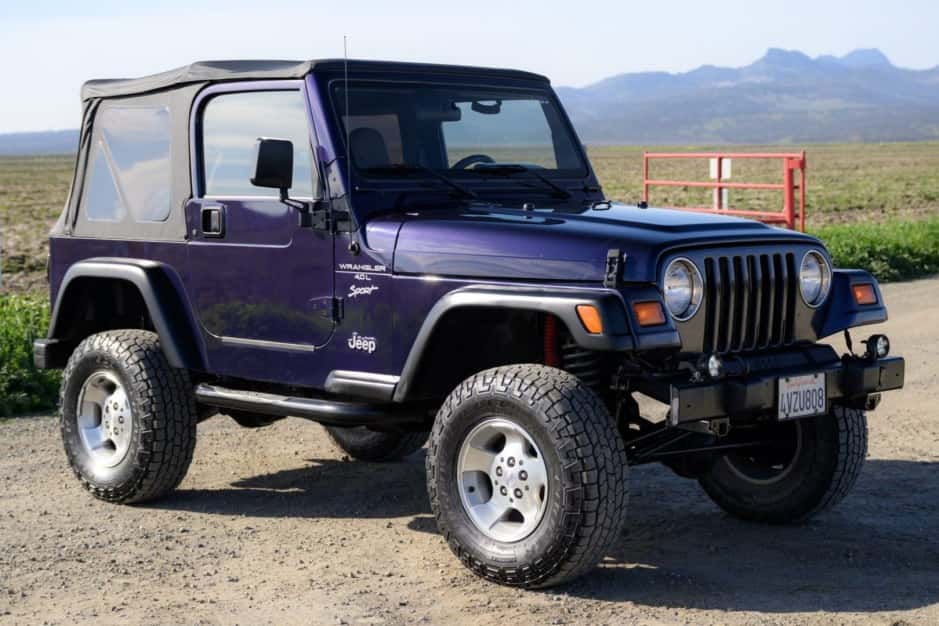 1999 Jeep Wrangler TJ (1997-2006) sold for $8,350