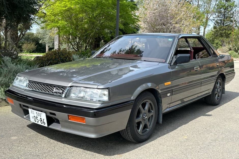 1988 Nissan R31 Skyline sold for $13,500