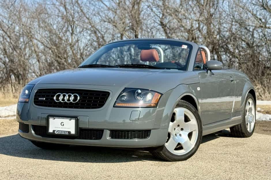 2002 Audi TT sold for $17,750