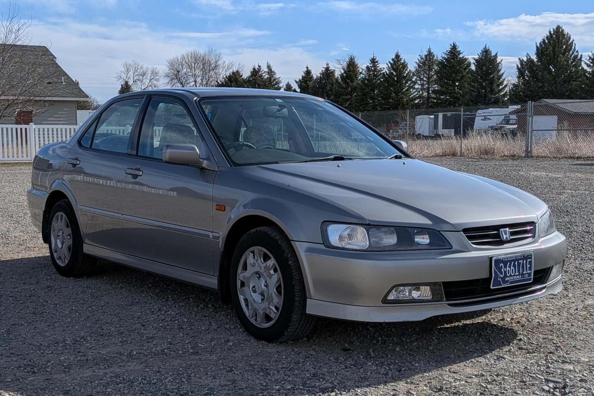1997 Honda Accord sold for $5,775