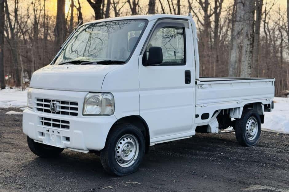 2000 Honda Acty sold for $7,600