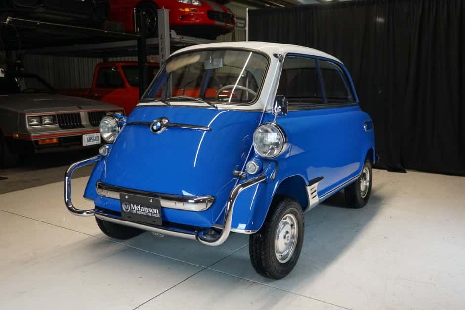 1960 BMW Isetta sold for $36,250