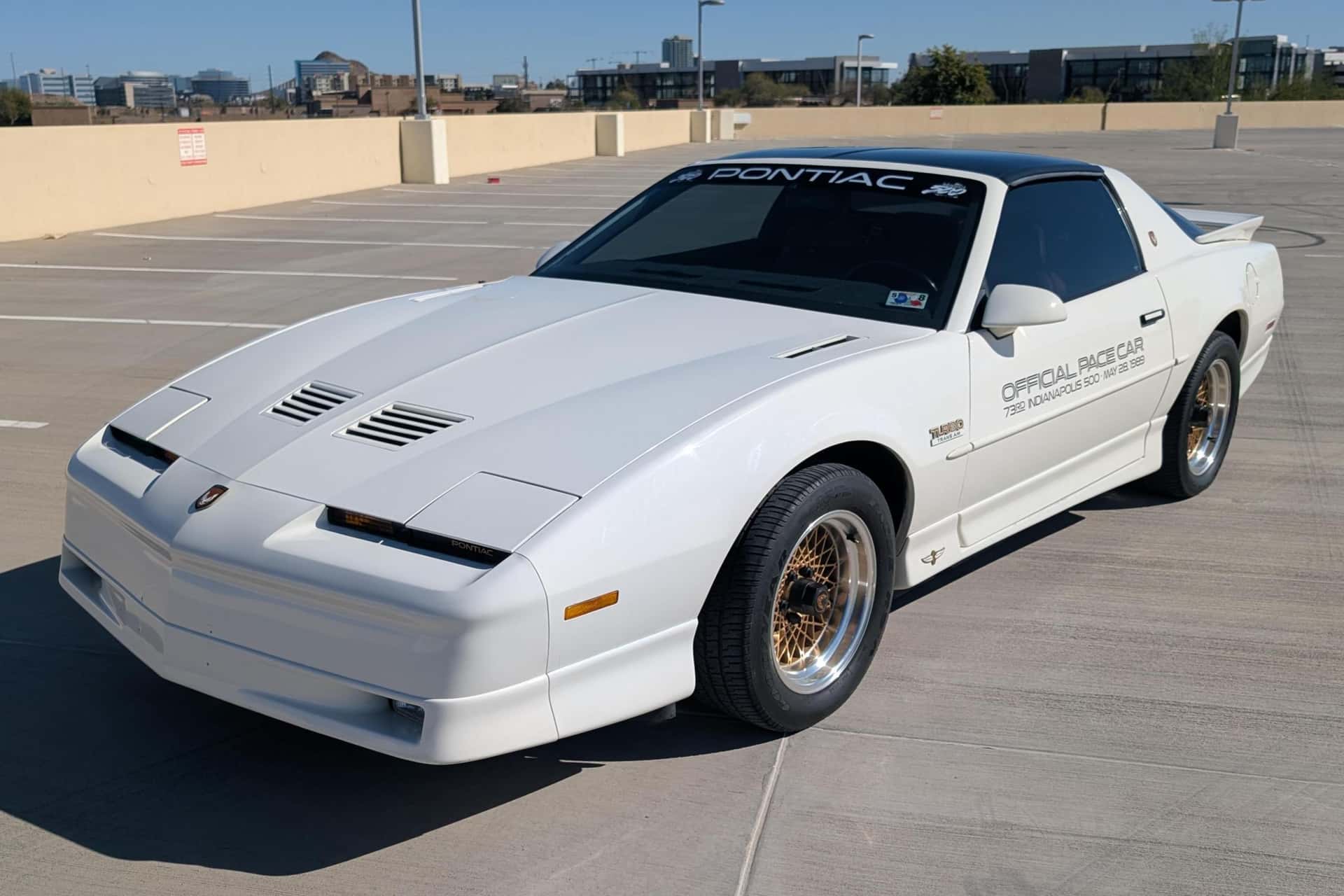 1989 Pontiac Firebird sold for $33,250