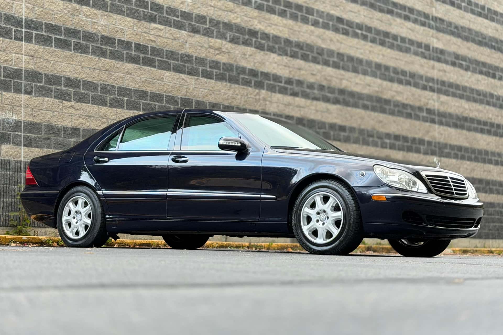 2005 Mercedes-Benz S-Class sold for $50,500