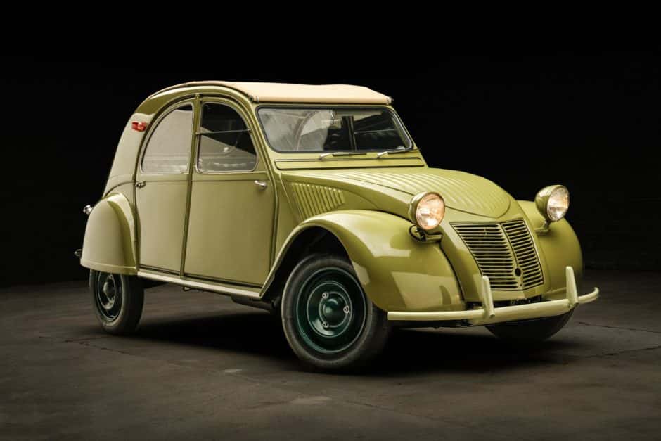 1960 Citroen 2CV sold for $16,500