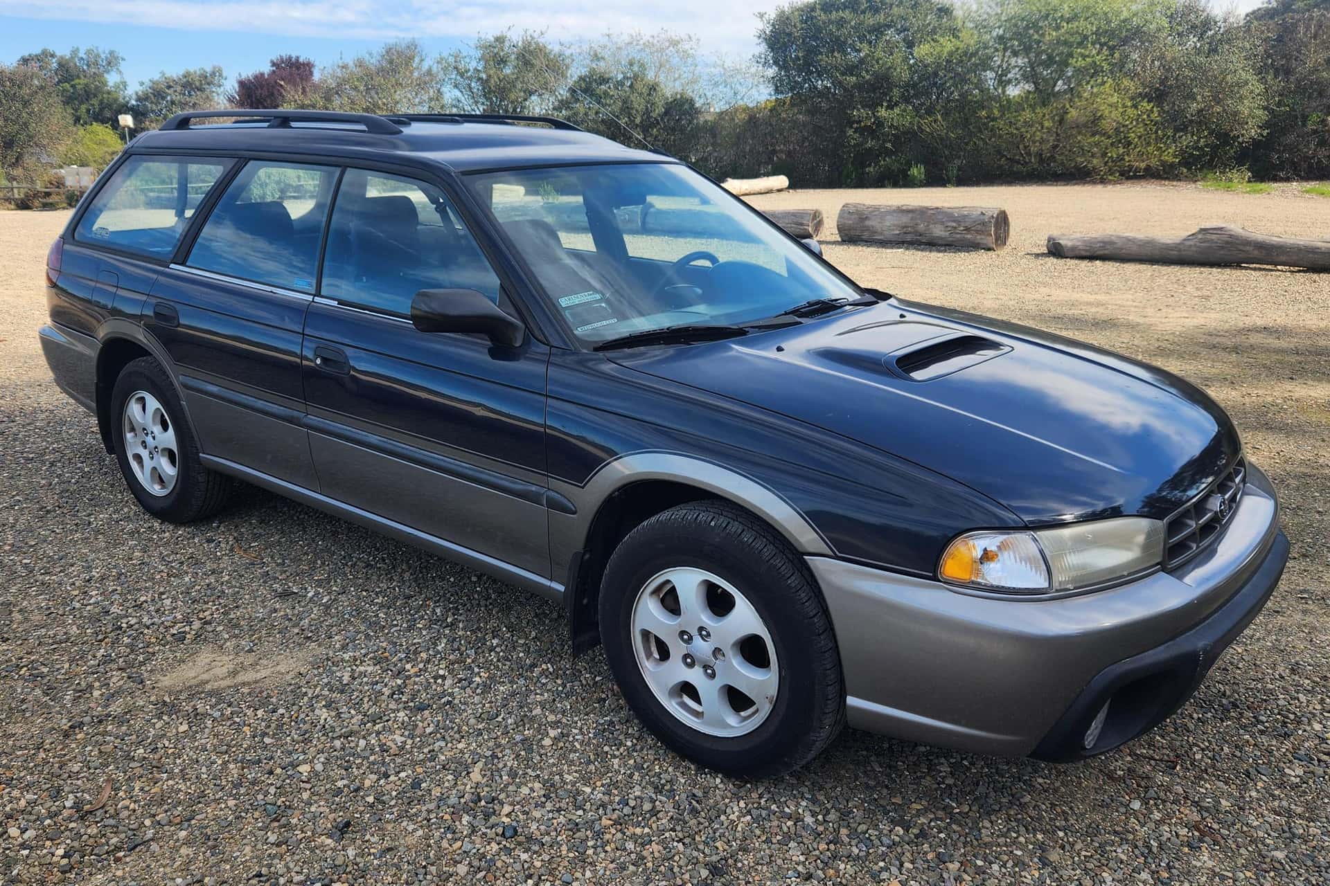 1999 Subaru Legacy sold for $4,000