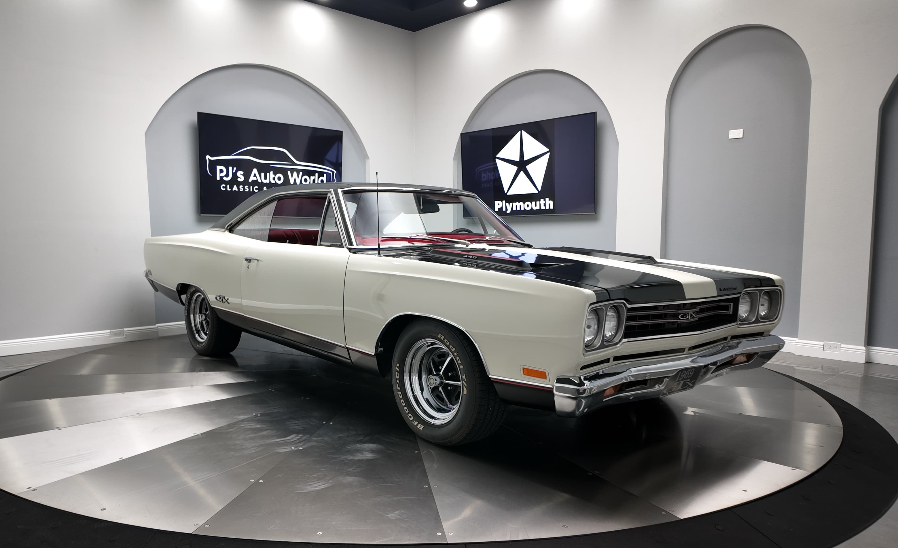1969 Plymouth GTX sold for $37,219