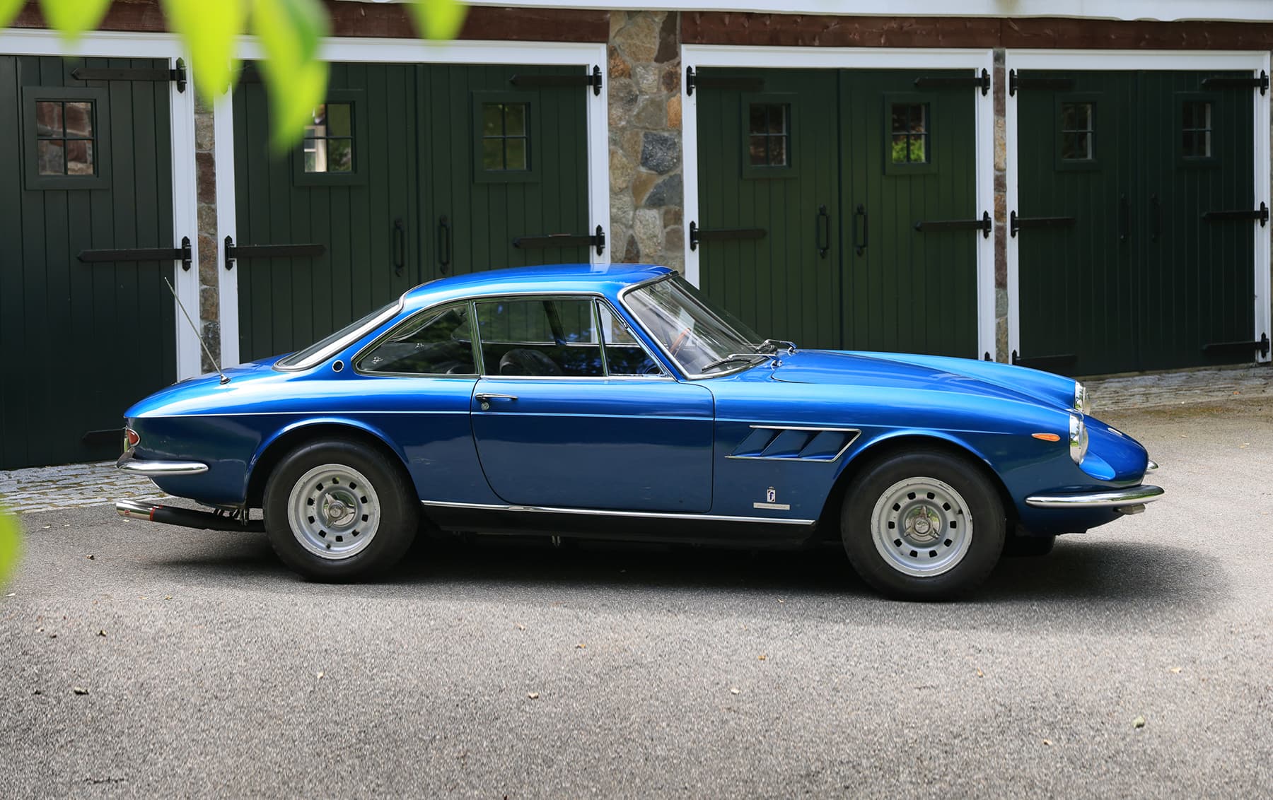 1968 Ferrari 330 GTC sold for $489,000