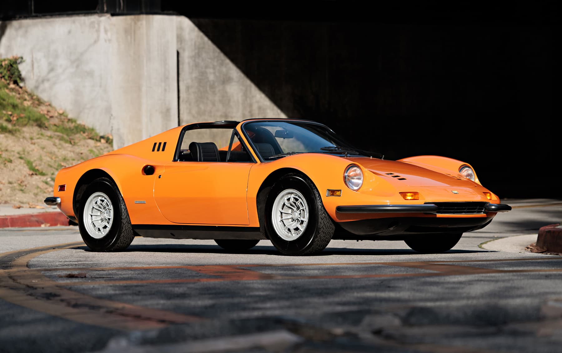 1974 Ferrari Dino 246 GTS sold for $1,325,000