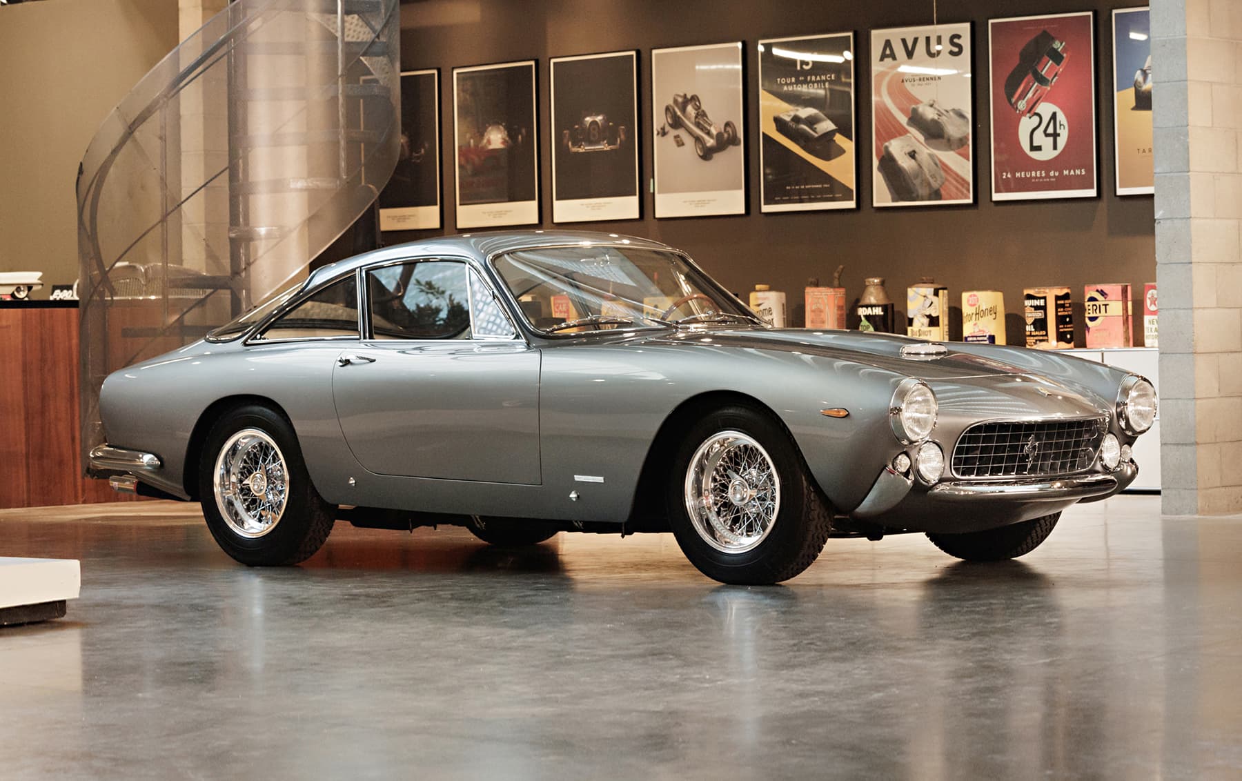 1963 Ferrari 250 GT Lusso sold for $1,765,000