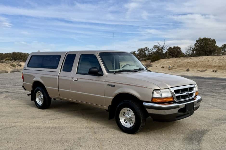 1998 Ford Ranger 1998-2011 sold for $10,500