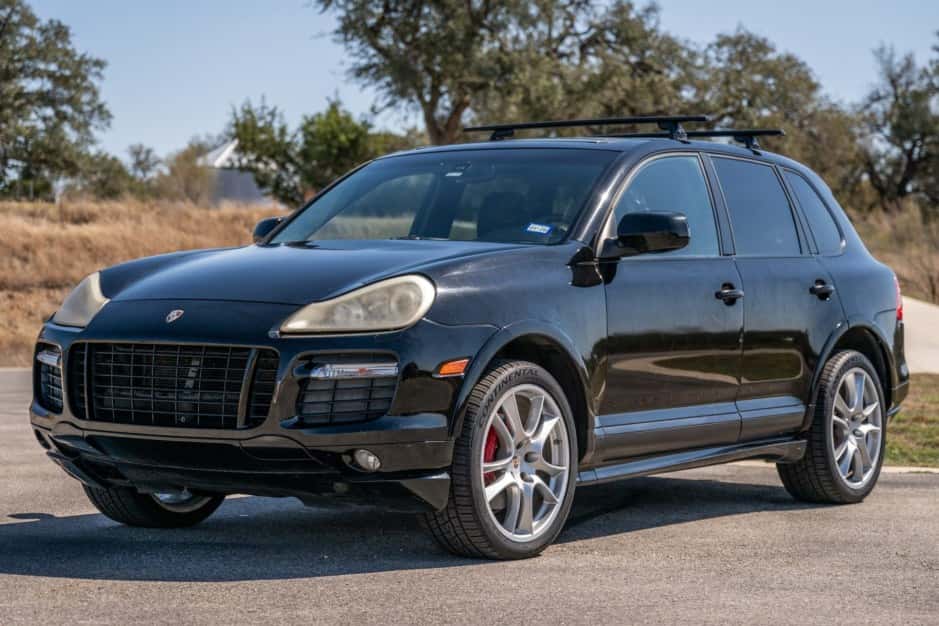 2009 Porsche 955/957 Cayenne (2003-2010) sold for $25,000