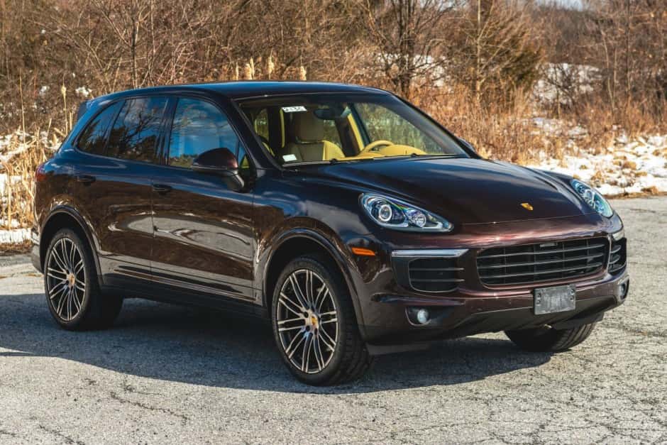 2017 Porsche 958 Cayenne (2011-2018) sold for $38,750