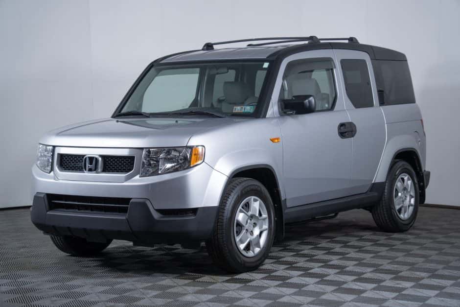 2011 Honda Element sold for $30,000