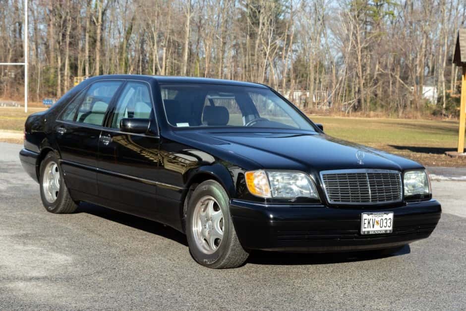1998 Mercedes-Benz W140 S-Class sold for $28,000
